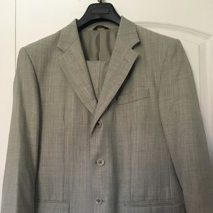 Men’s suit